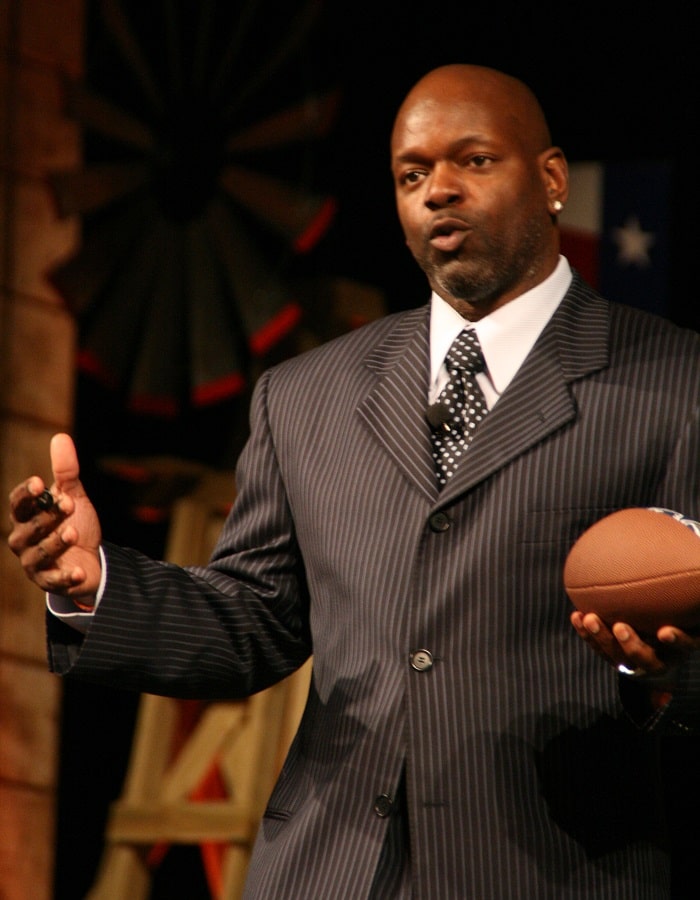 The Unbreakable Legacy of Emmitt Smith: A Life Beyond Records